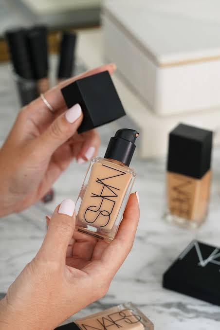 NARS Natural Radiant Long Wear Foundation (Buy 1 Get 1 Free)